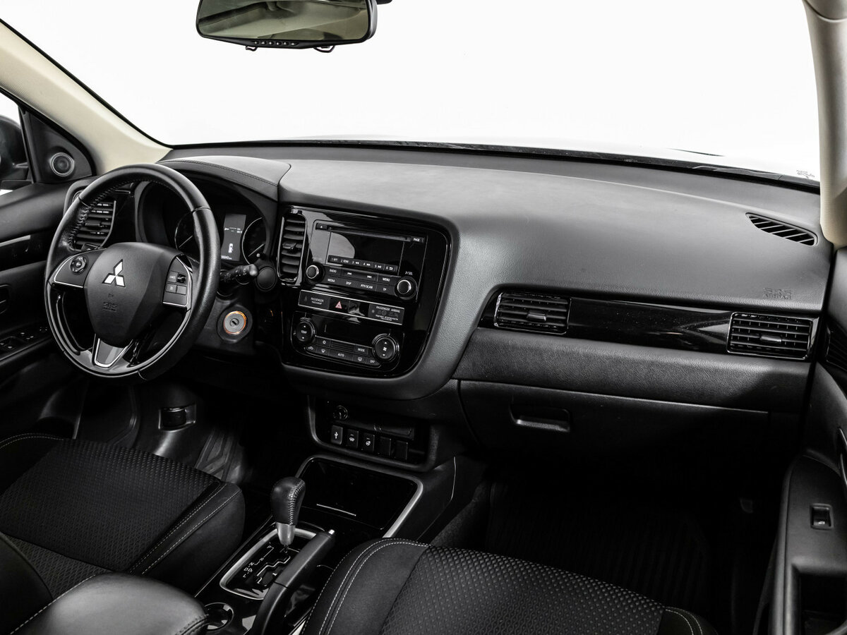 Купить Mitsubishi Outlander, 2019, 135 789 км.. Фото: #6