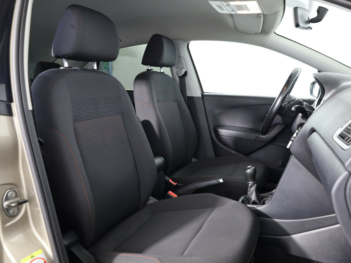 Купить Volkswagen Polo, 2017, 174 741 км.. Фото: #10