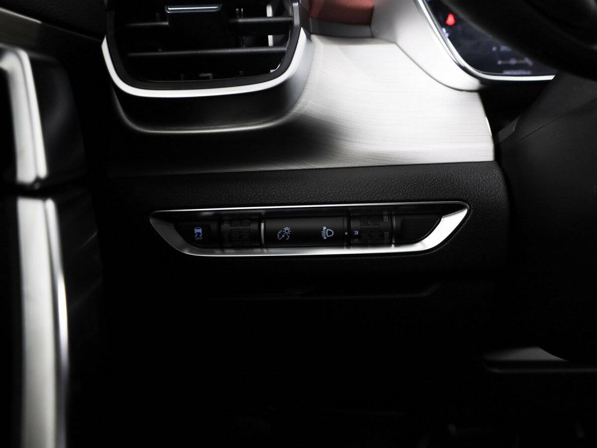 Купить Geely Coolray, 2022, 98 623 км.. Фото: #21