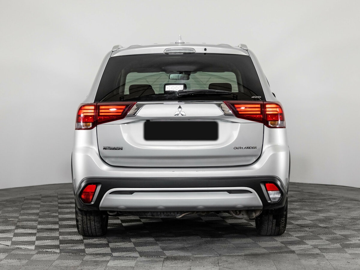 Купить Mitsubishi Outlander, 2019, 100 724 км.. Фото: #4