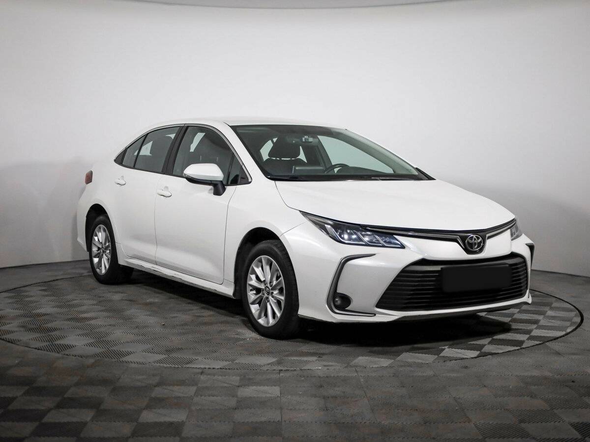 Купить Toyota Corolla, 2019, 100 843 км.. Фото: #2