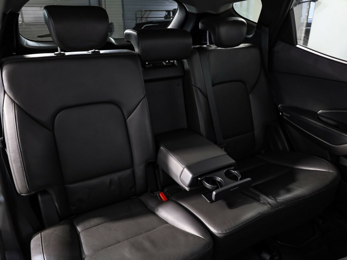 Купить Hyundai Santa Fe, 2016, 146 152 км.. Фото: #22