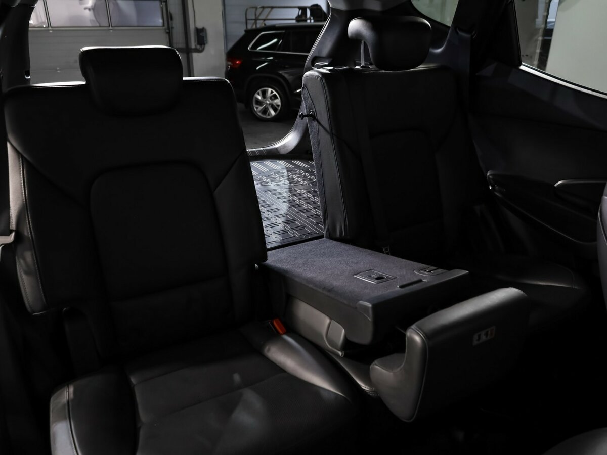 Купить Hyundai Santa Fe, 2016, 146 152 км.. Фото: #23