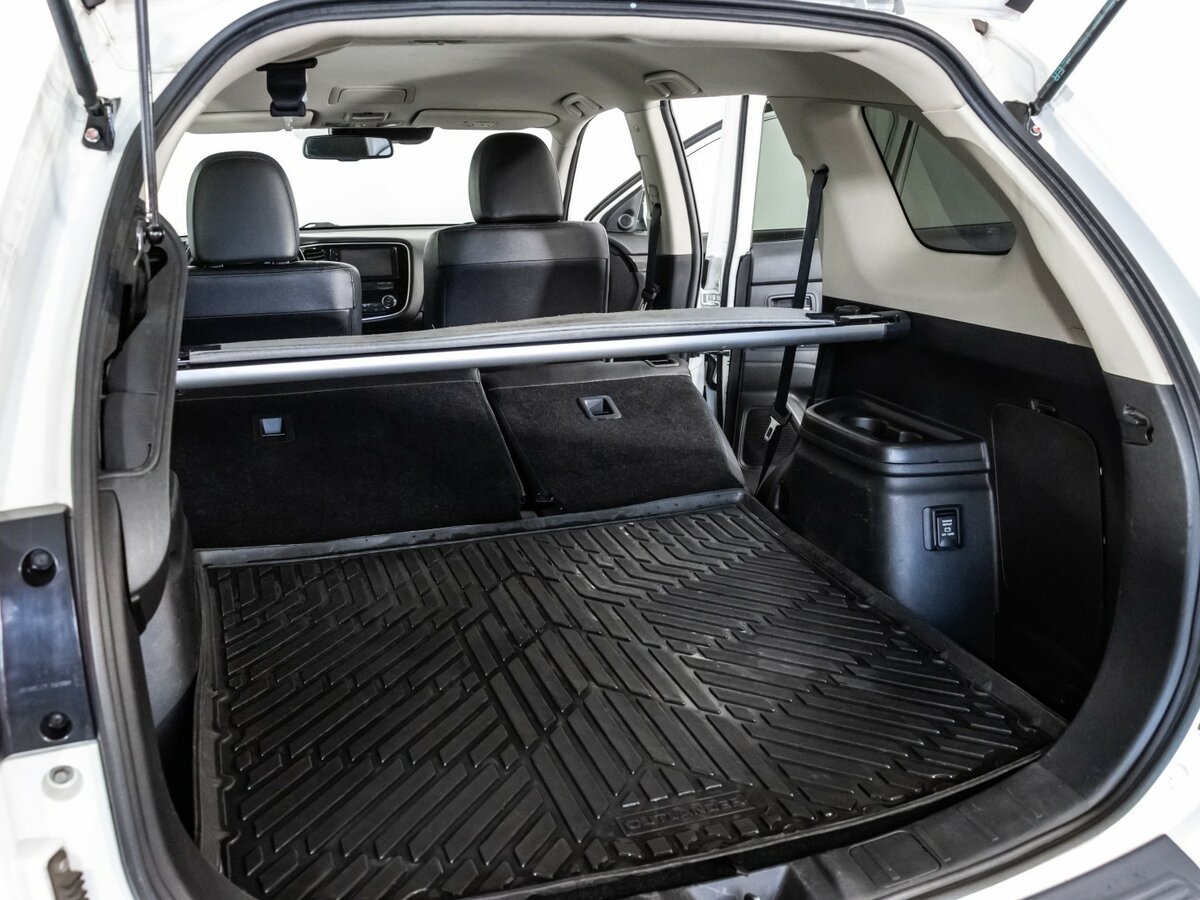Купить Mitsubishi Outlander, 2017, 191 296 км.. Фото: #28
