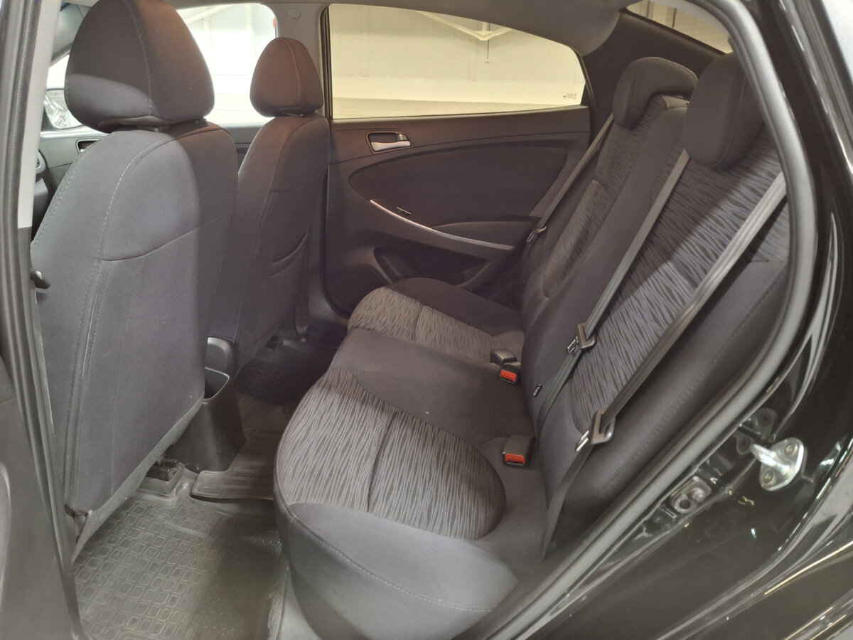 Купить Hyundai Solaris, 2015, 98 403 км.. Фото: #11