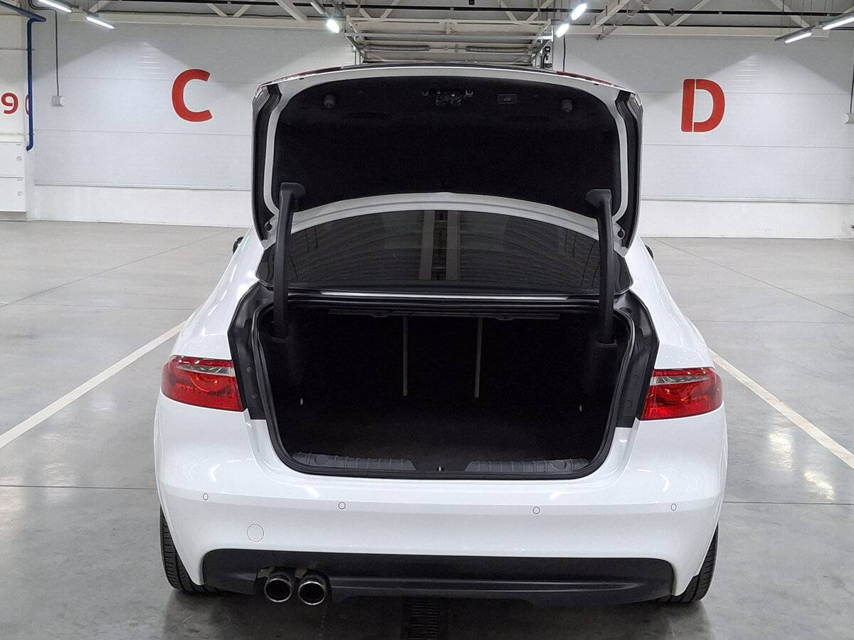 Купить Jaguar XF, 2016, 154 603 км.. Фото: #9