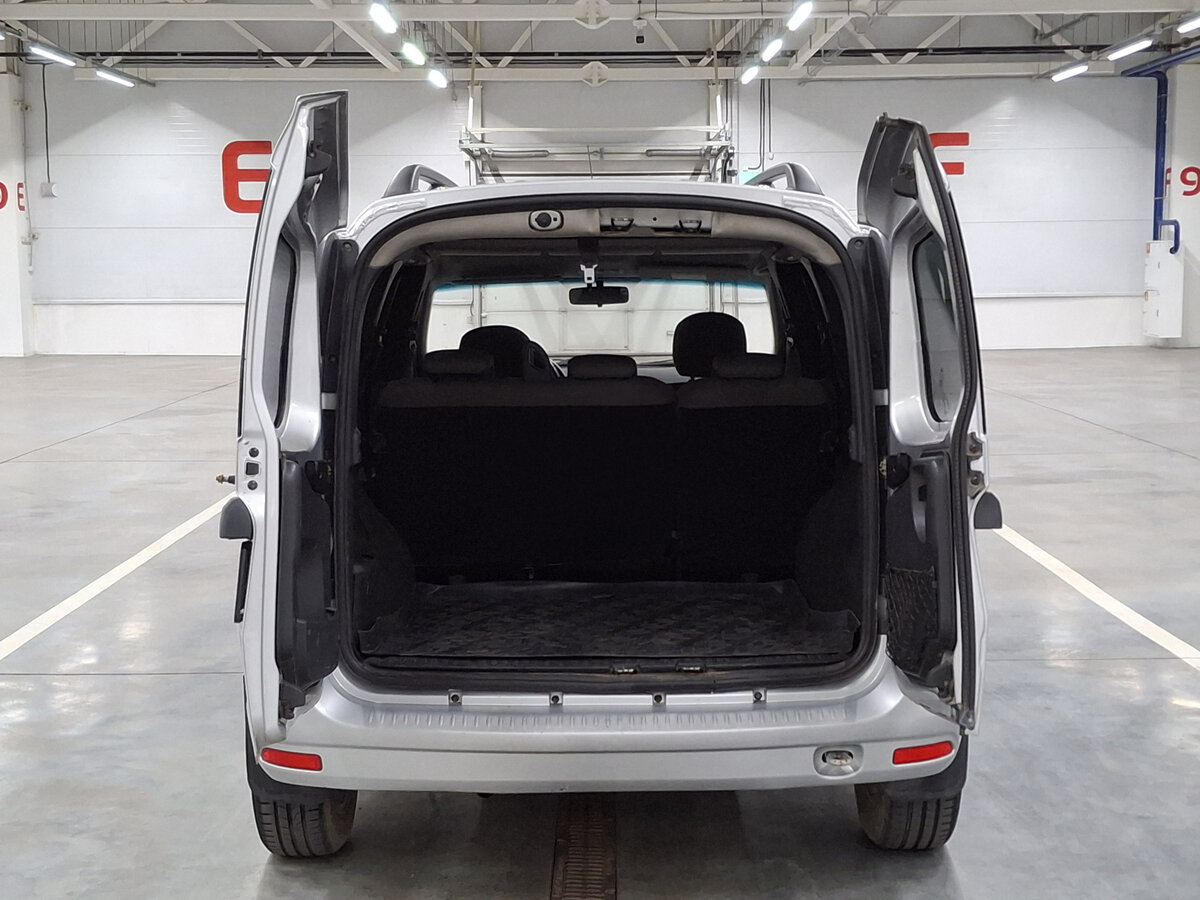 Купить Lada (ВАЗ) Largus, 2013, 200 695 км.. Фото: #9