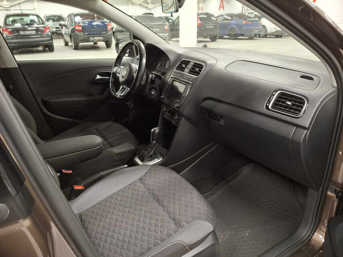 Купить Volkswagen Polo, 2018, 101 481 км.. Фото: #10