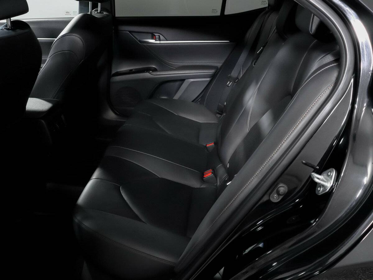 Купить Toyota Camry, 2019, 70 133 км.. Фото: #9