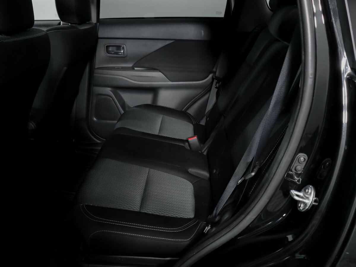 Купить Mitsubishi Outlander, 2019, 69 500 км.. Фото: #9