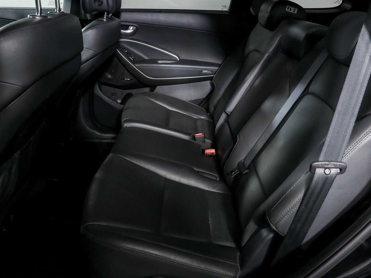 Купить Hyundai Santa Fe, 2017, 63 759 км.. Фото: #9
