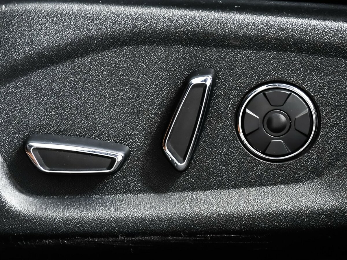 Купить Ford Explorer, 2018, 138 277 км.. Фото: #17