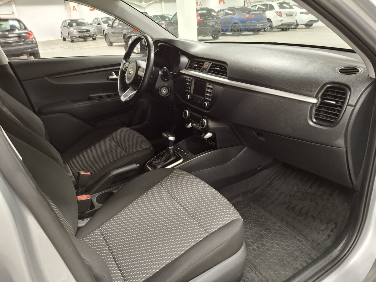 Купить Kia Rio, 2019, 82 734 км.. Фото: #10