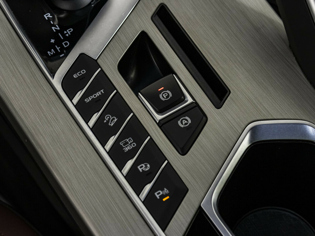 Купить Джили Кулрэй, 2022, 32 300 км.. Фото: #13