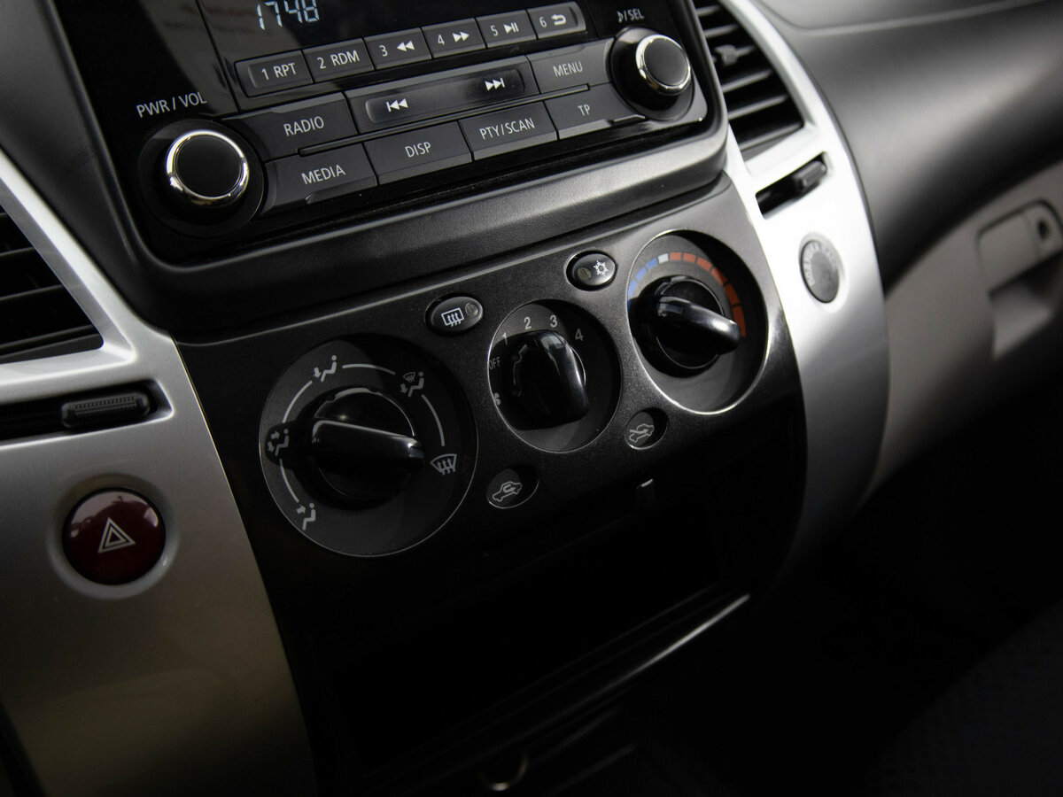 Купить Mitsubishi Pajero Sport, 2014, 207 484 км.. Фото: #12