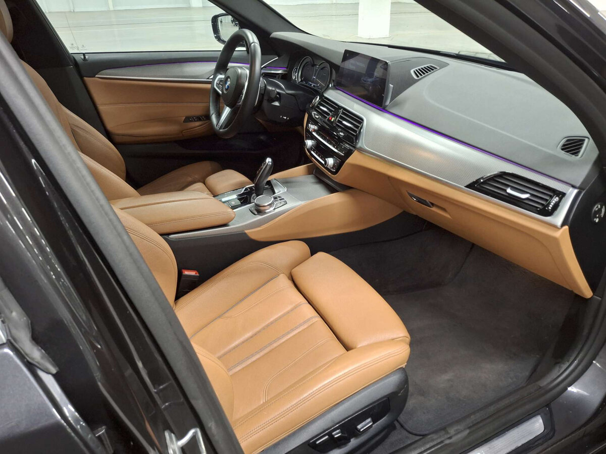 Купить BMW 5 серии, 2018, 139 205 км.. Фото: #10