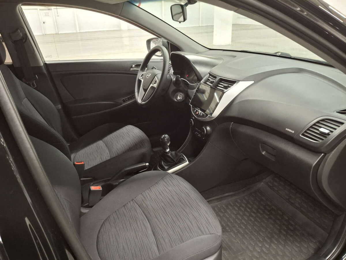 Купить Hyundai Solaris, 2016, 122 501 км.. Фото: #10