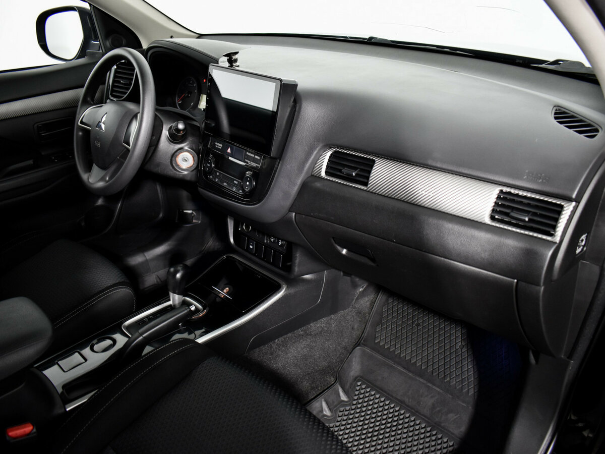 Купить Mitsubishi Outlander, 2018, 117 746 км.. Фото: #9
