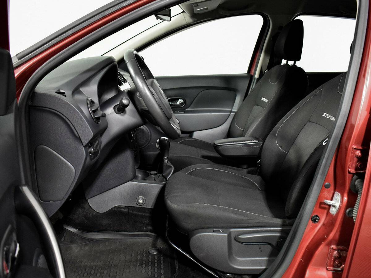 Купить Рено Сандеро, 2016, 300 912 км.. Фото: #9