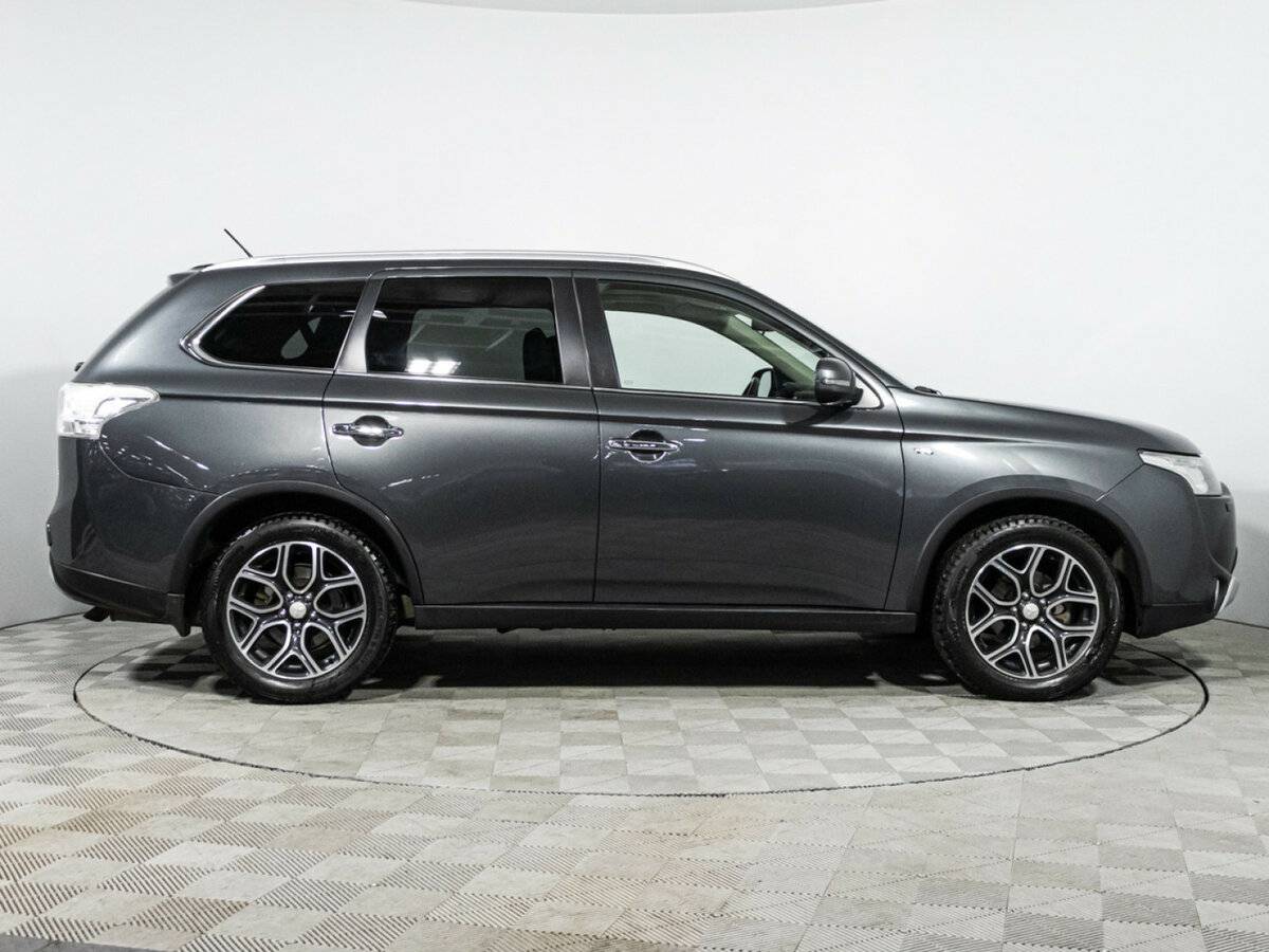 Купить Mitsubishi Outlander, 2014, 121 050 км.. Фото: #3