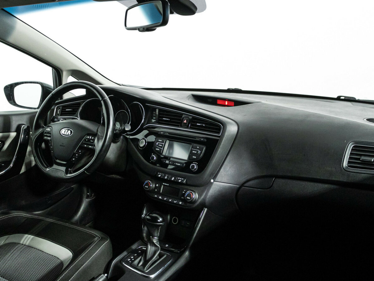 Купить Kia Ceed, 2015, 86 504 км.. Фото: #8