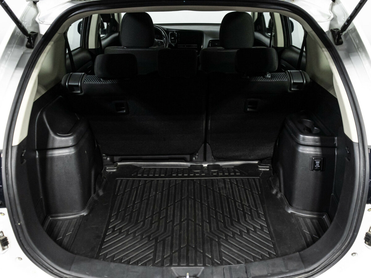 Купить Mitsubishi Outlander, 2019, 139 151 км.. Фото: #16