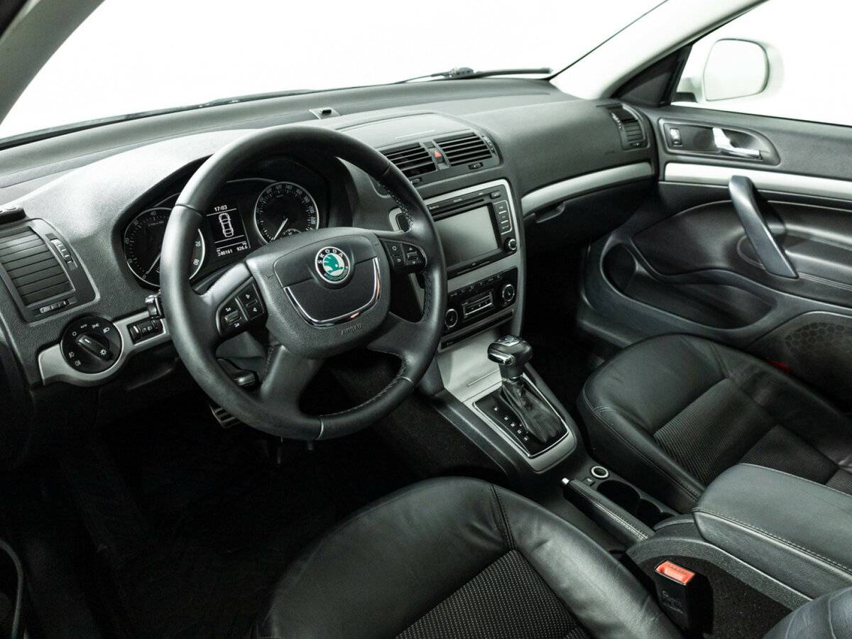 Купить Skoda Octavia, 2012, 240 001 км.. Фото: #10