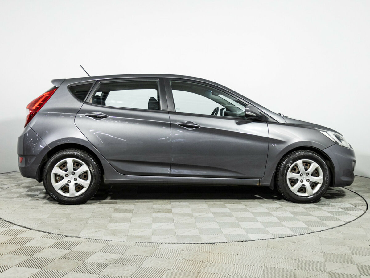 Купить Hyundai Solaris, 2012, 207 010 км.. Фото: #3