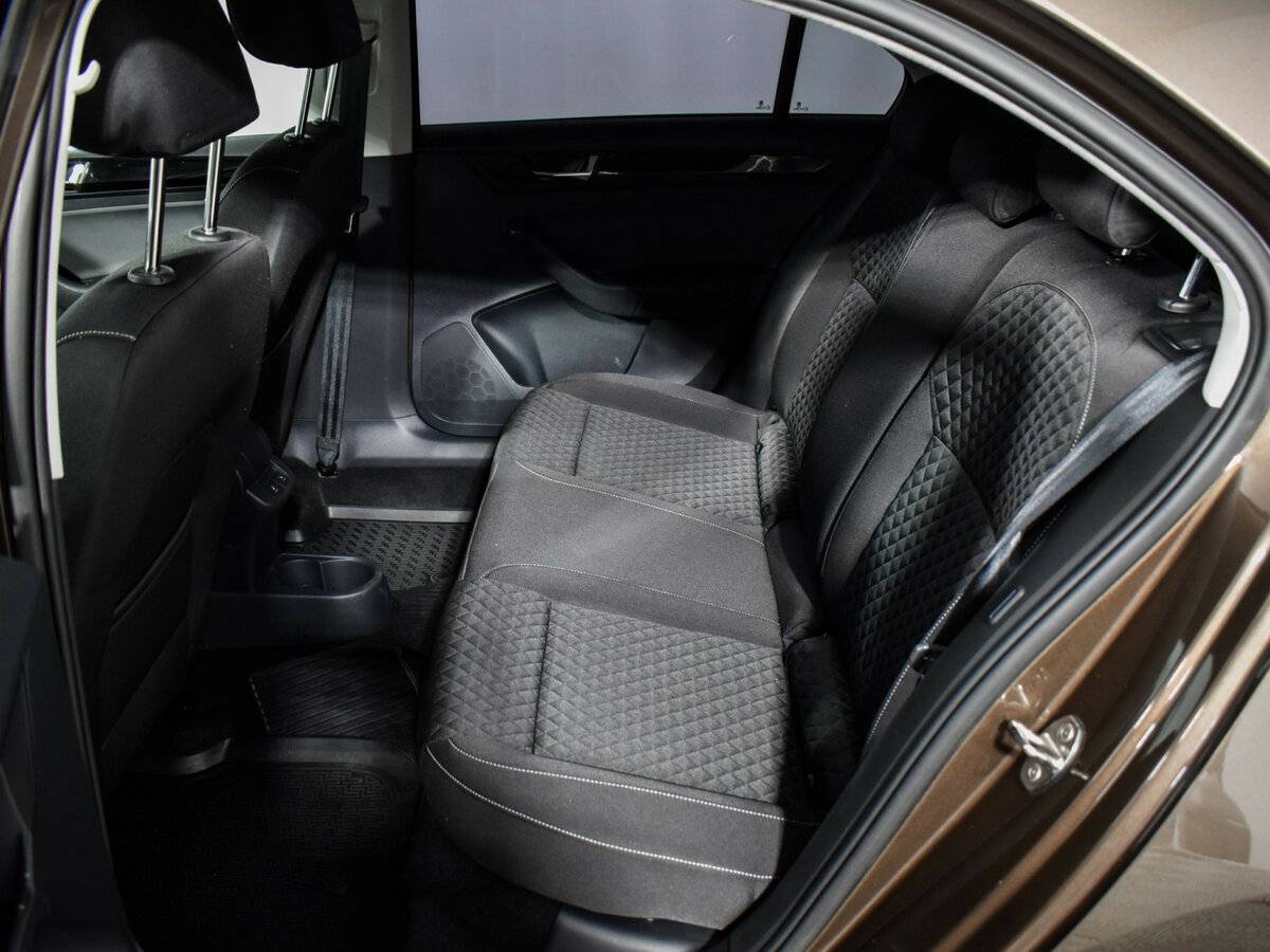 Купить Шкода Рапид, 2018, 36 709 км.. Фото: #10