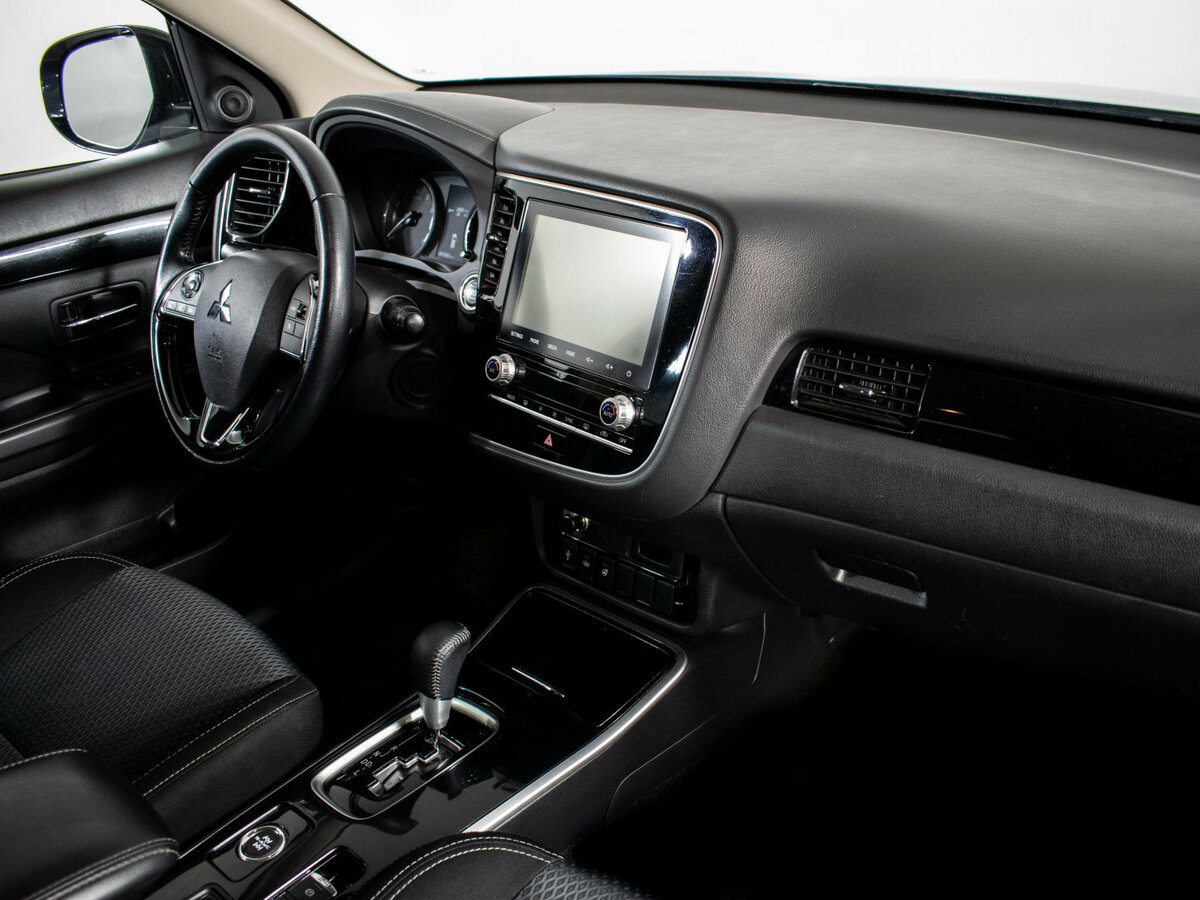 Купить Mitsubishi Outlander, 2022, 97 700 км.. Фото: #10
