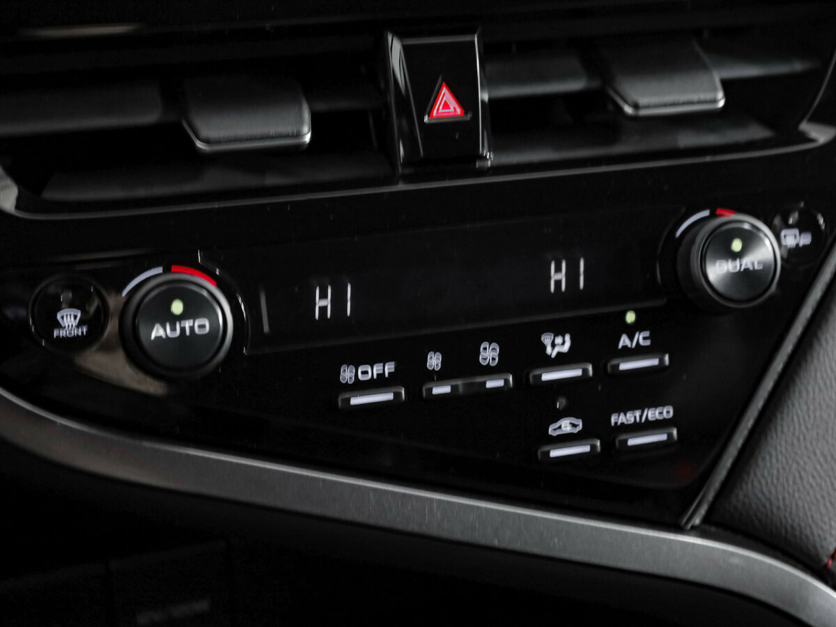 Купить Toyota Camry, 2021, 142 330 км.. Фото: #15