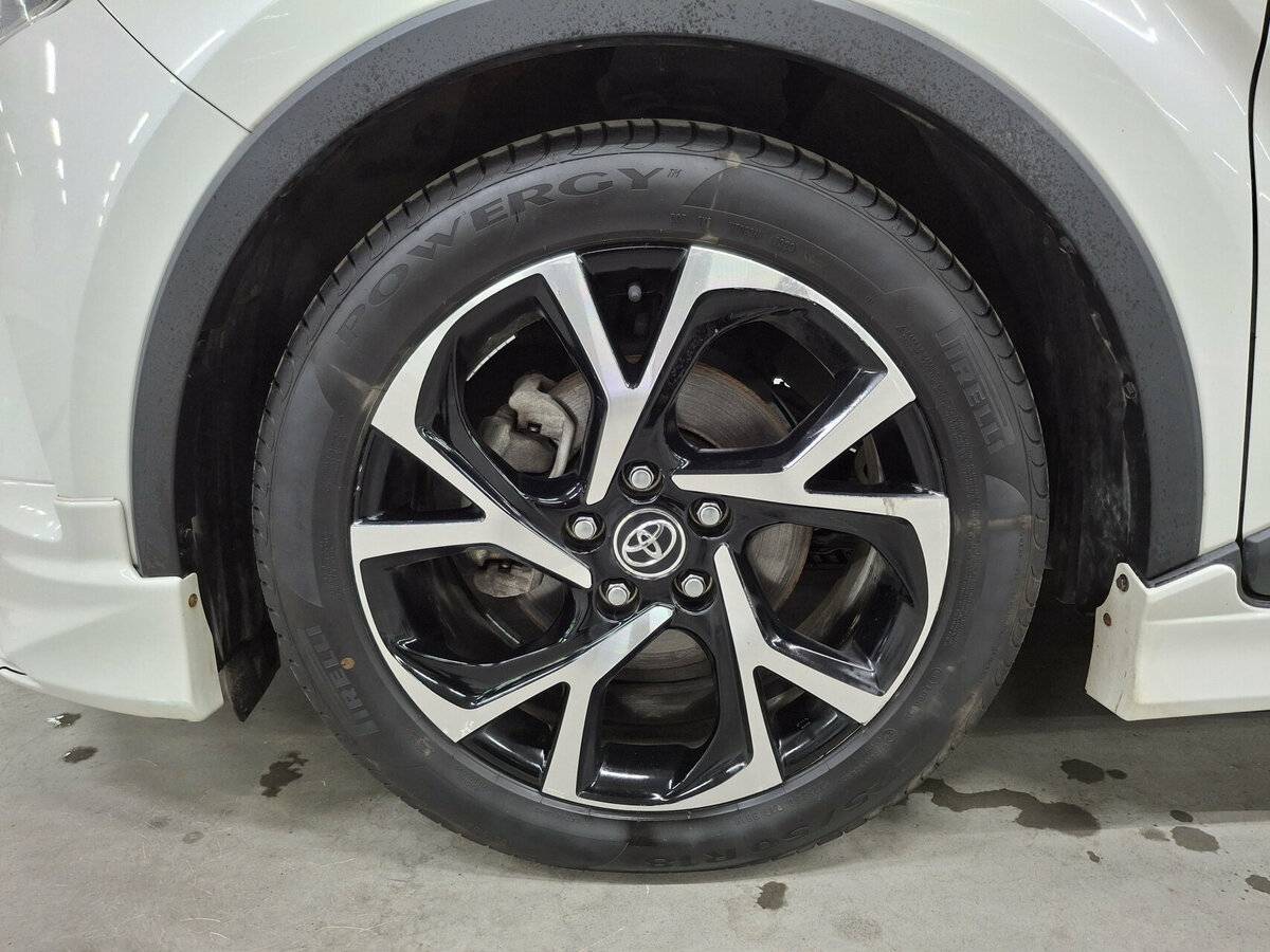 Купить Toyota C-HR, 2019, 41 025 км.. Фото: #17