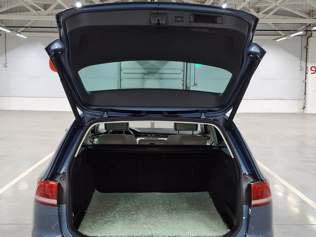 Купить Volkswagen Passat, 2018, 199 240 км.. Фото: #9