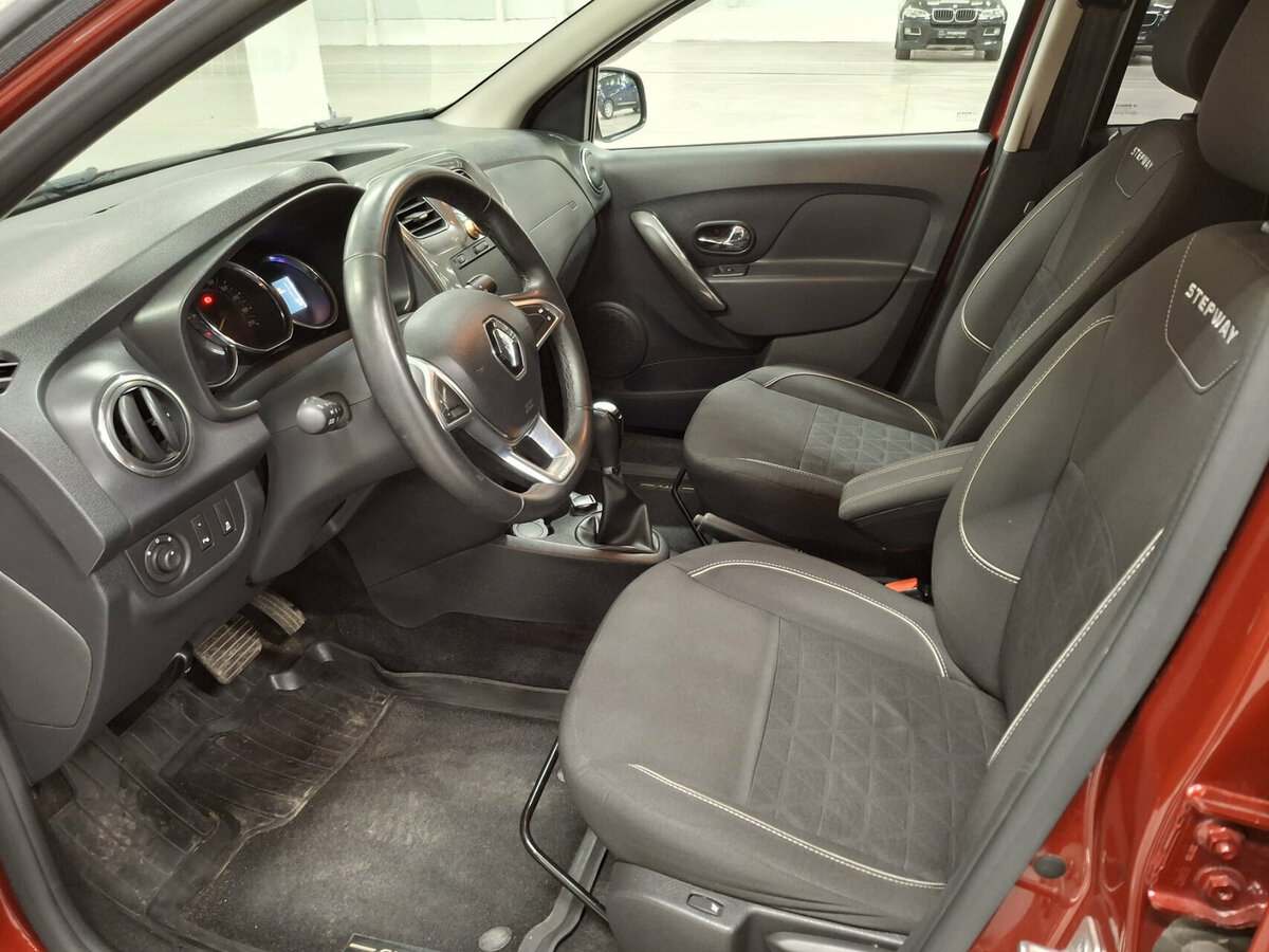 Купить Renault Sandero, 2018, 58 970 км.. Фото: #15