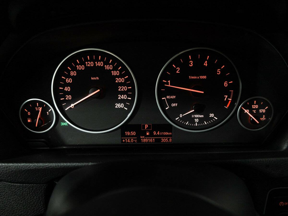 Купить BMW 3 серии, 2015, 189 000 км.. Фото: #11