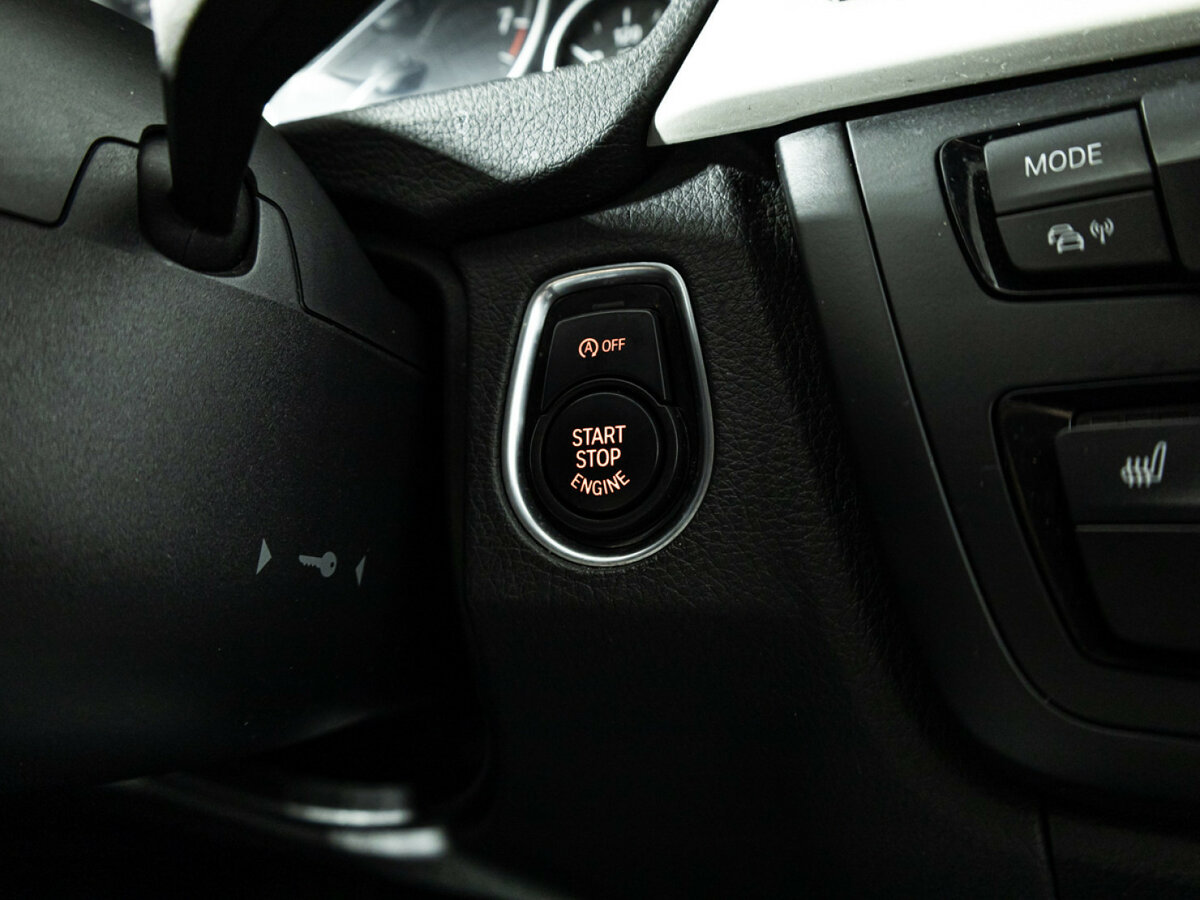 Купить BMW 3 серии, 2015, 189 000 км.. Фото: #15