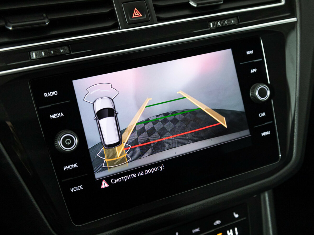 Купить Volkswagen Tiguan, 2021, 94 592 км.. Фото: #14