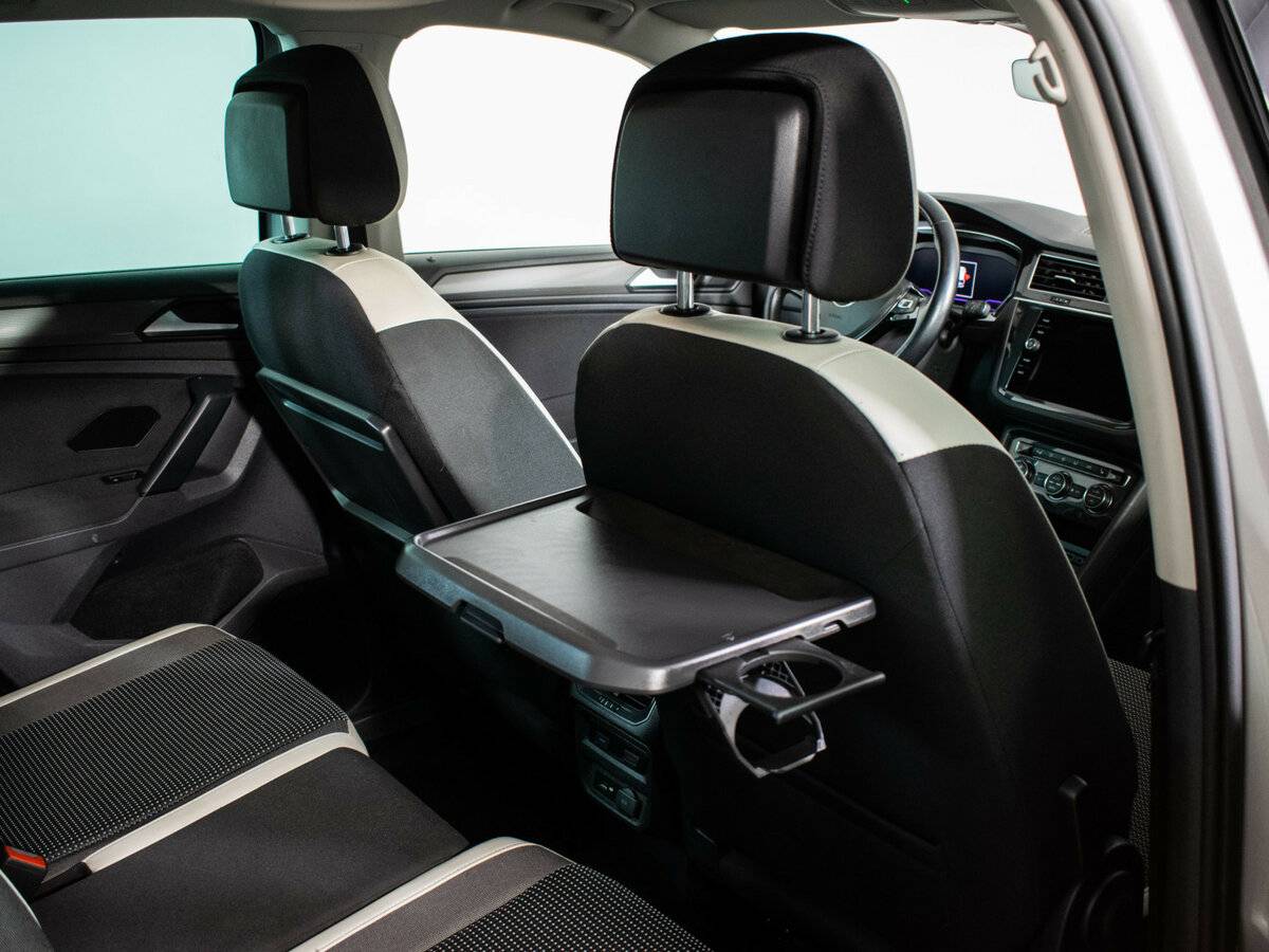 Купить Volkswagen Tiguan, 2019, 110 764 км.. Фото: #7
