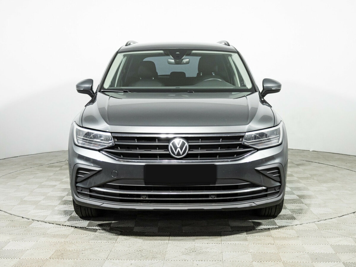 Купить Volkswagen Tiguan, 2022, 49 159 км.. Фото: #1