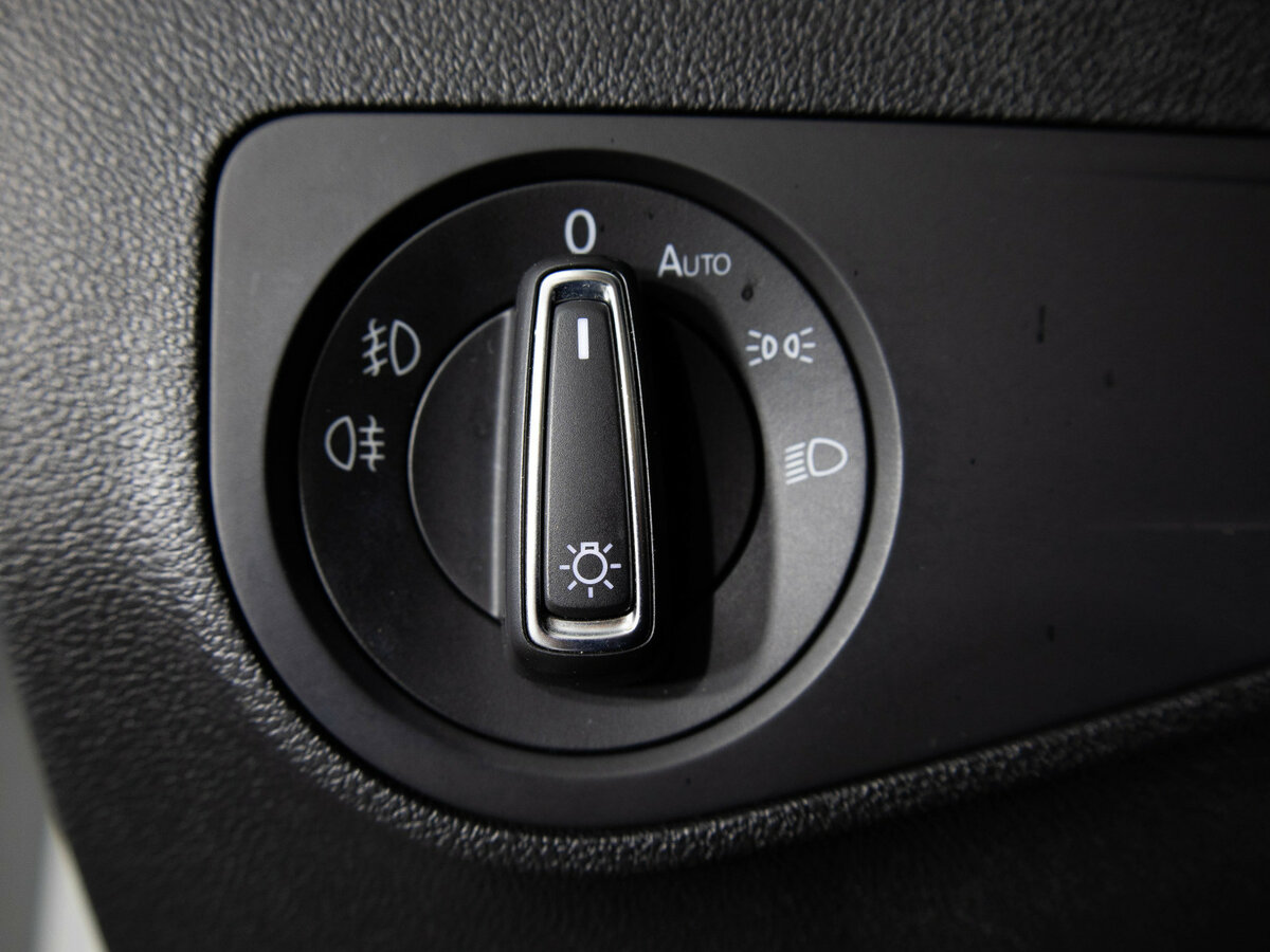 Купить Volkswagen Tiguan, 2018, 45 750 км.. Фото: #16