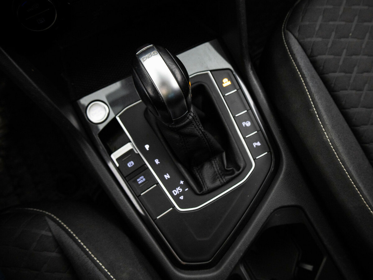 Купить Volkswagen Tiguan, 2018, 45 750 км.. Фото: #18