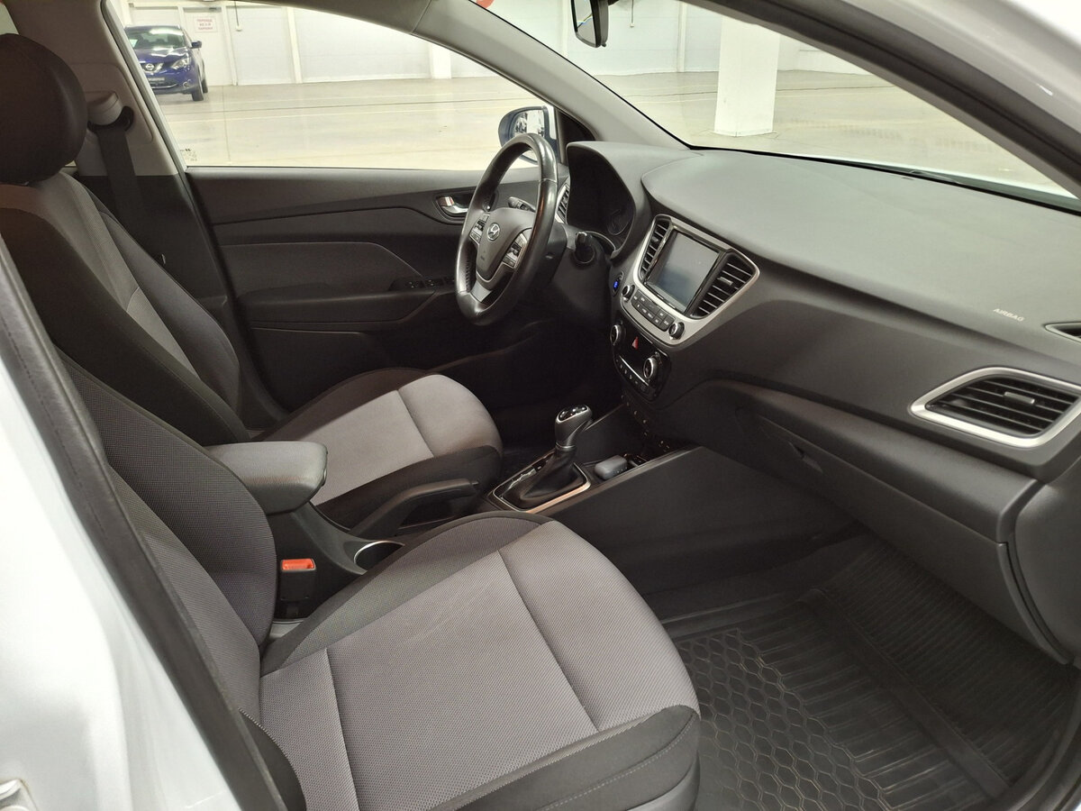 Купить Hyundai Solaris, 2017, 51 103 км.. Фото: #10