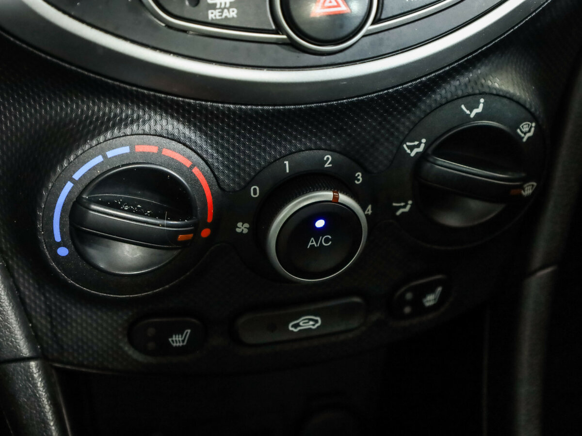 Купить Hyundai Solaris, 2013, 148 193 км.. Фото: #15