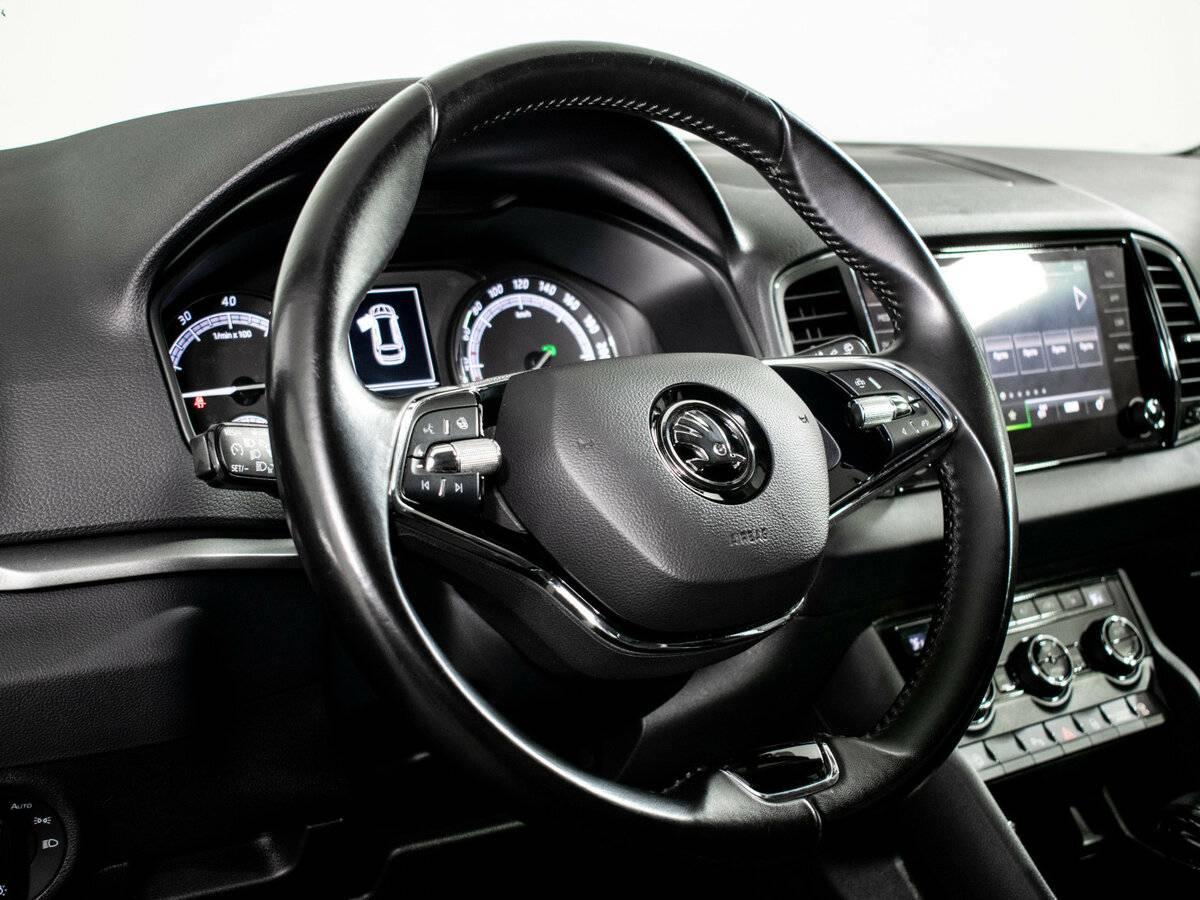 Купить Skoda Karoq, 2020, 70 181 км.. Фото: #12