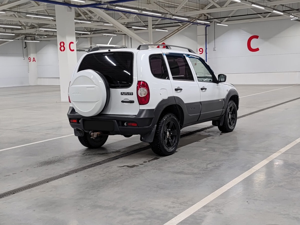 Купить Chevrolet Niva, 2017, 117 102 км.. Фото: #4