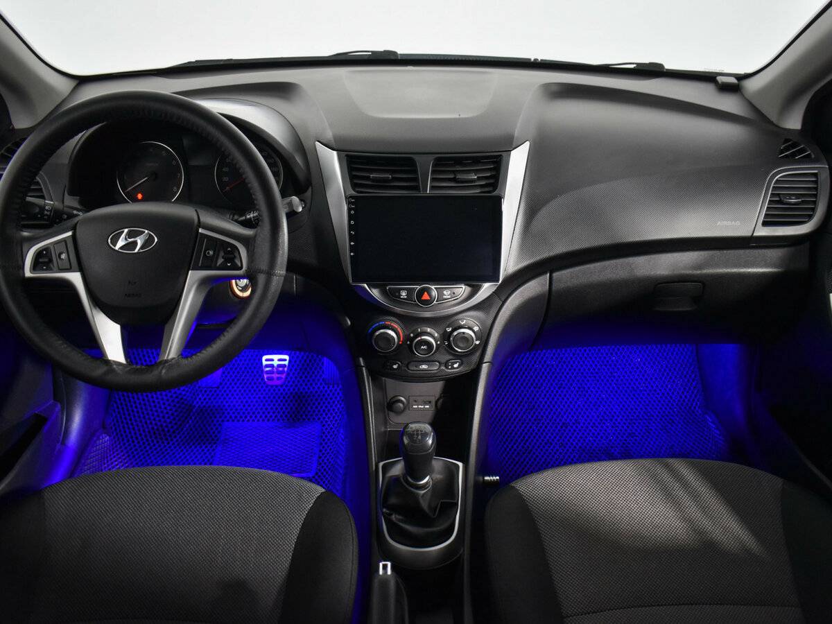 Купить Hyundai Solaris, 2014, 238 000 км.. Фото: #12