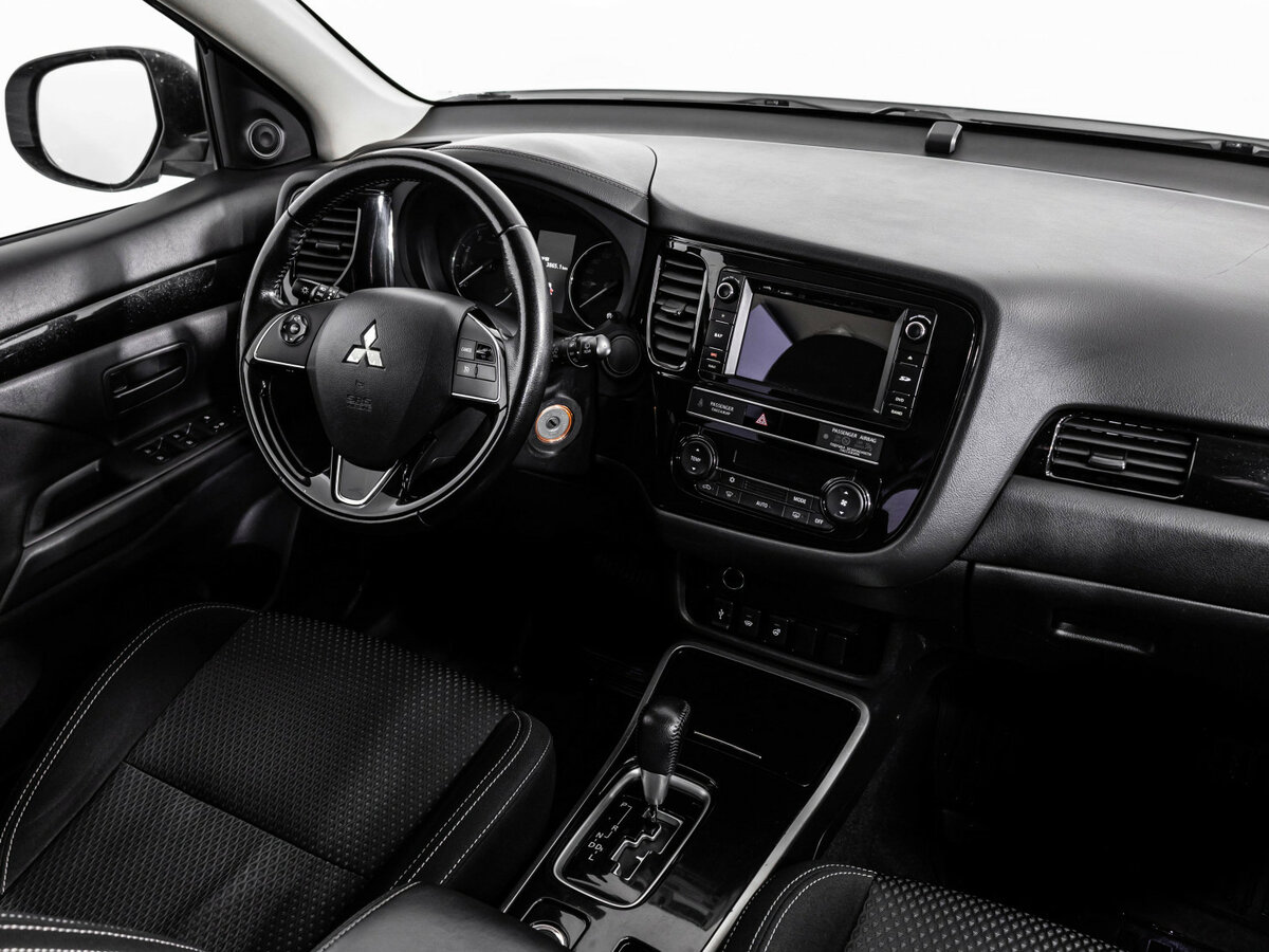 Купить Mitsubishi Outlander, 2018, 126 249 км.. Фото: #8