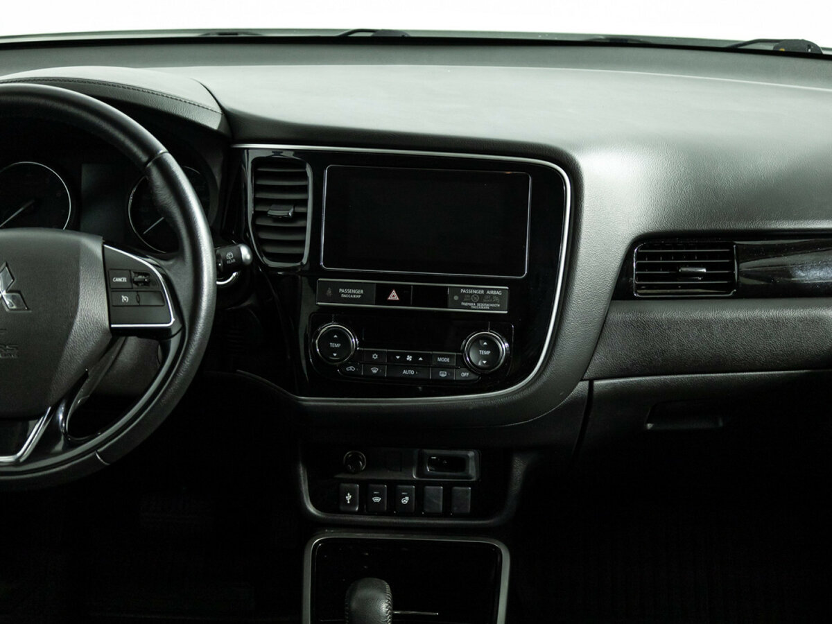 Купить Mitsubishi Outlander, 2018, 63 107 км.. Фото: #11