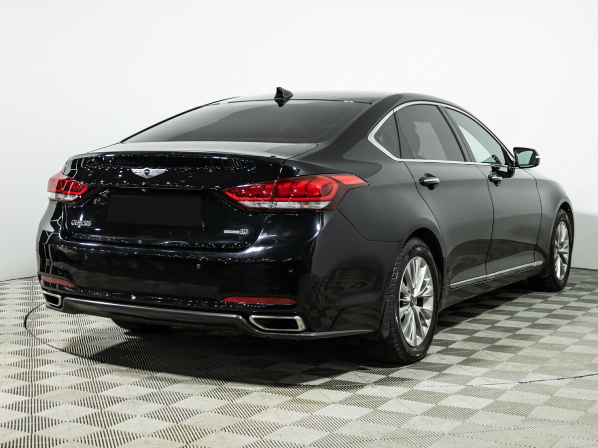 Купить Hyundai Genesis, 2015, 215 969 км.. Фото: #3