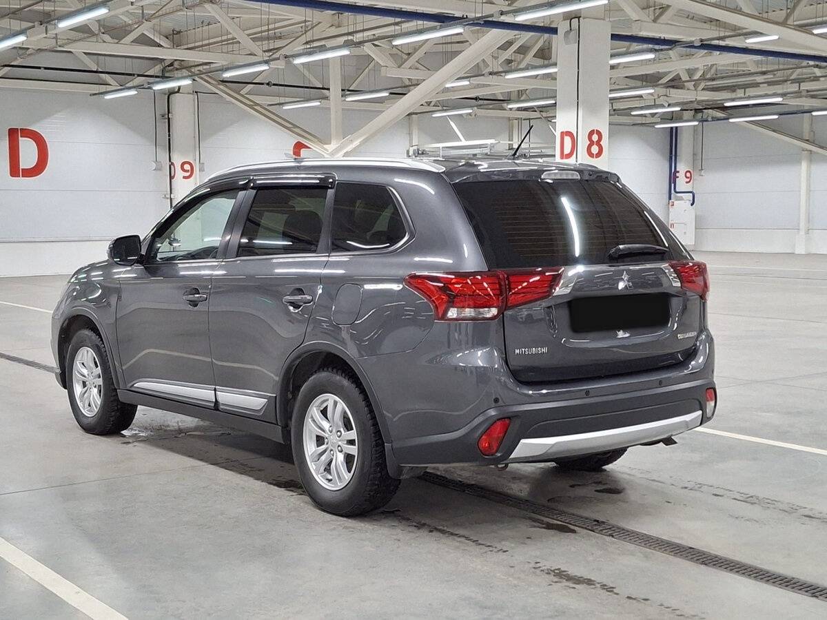 Купить Mitsubishi Outlander, 2015, 111 754 км.. Фото: #6